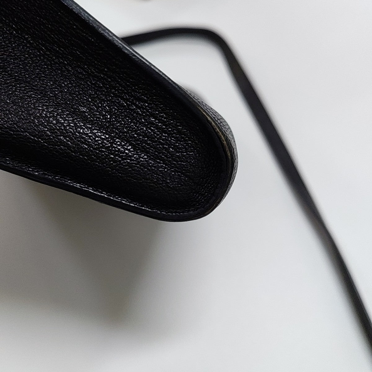 Clic 16 Chèvre Mysore Black