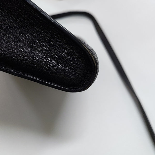 Clic 16 Chèvre Mysore Black
