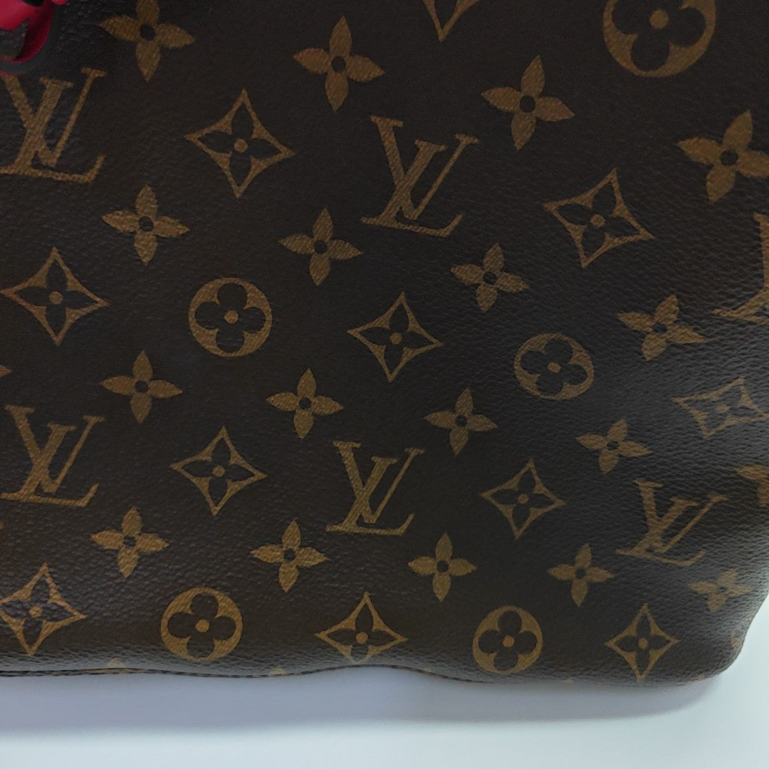 NÉONOÉ MM Monogram Coated Canvas Brown