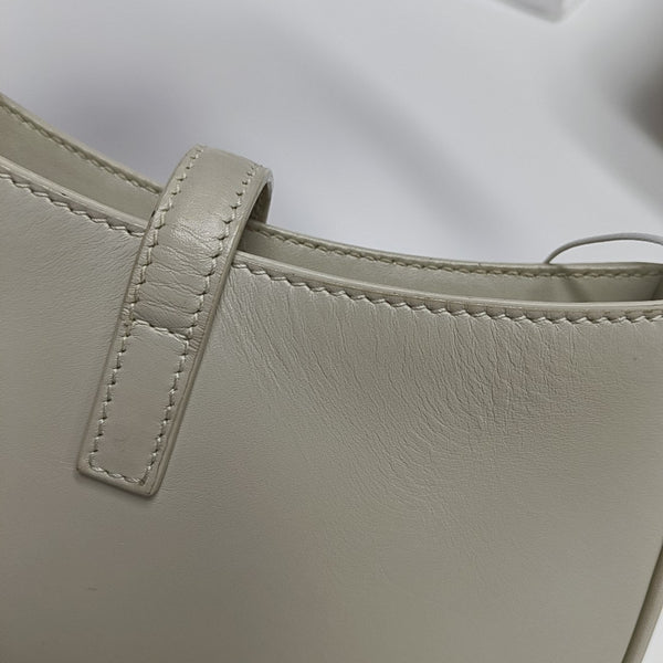 LE 5 À 7 Mini Calfskin White