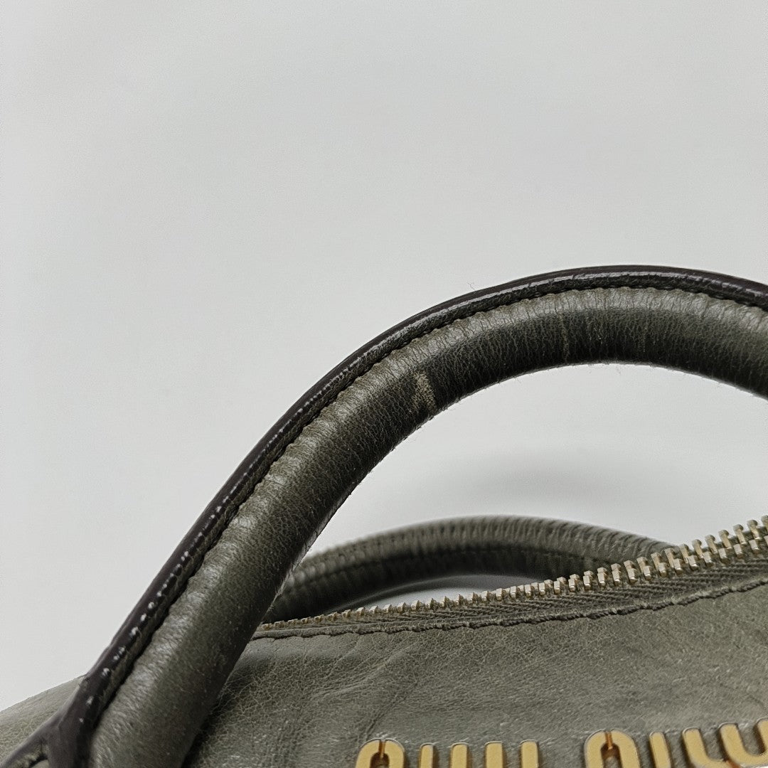 Bow Calfskin Gray