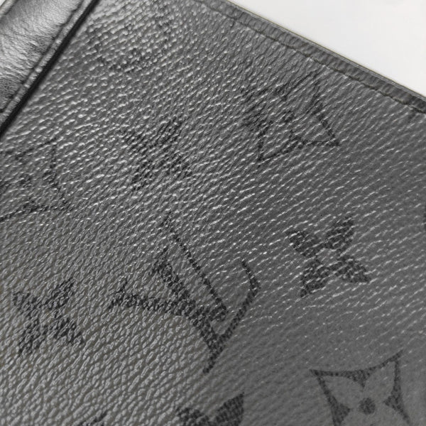 Pochette Voyag MM Monogram Coated Canvas Gray