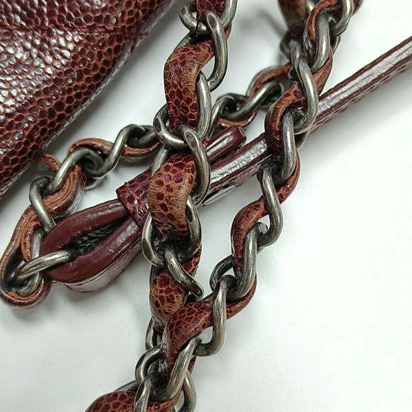 Authenticated pre-owned  CLASSIC FLAP Quilted Grained Calfskin Red - Shoulder Bag at Looply