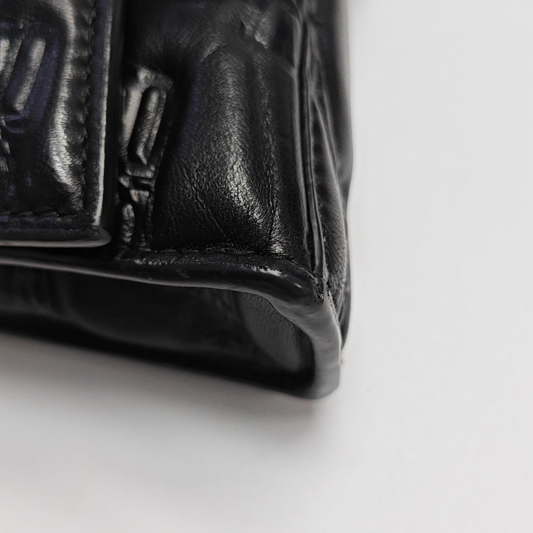 Hourglass Small Lambskin Black