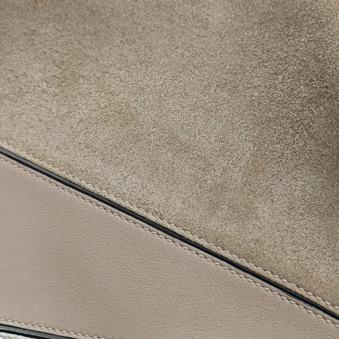 Puzzle Medium Calfskin Pink