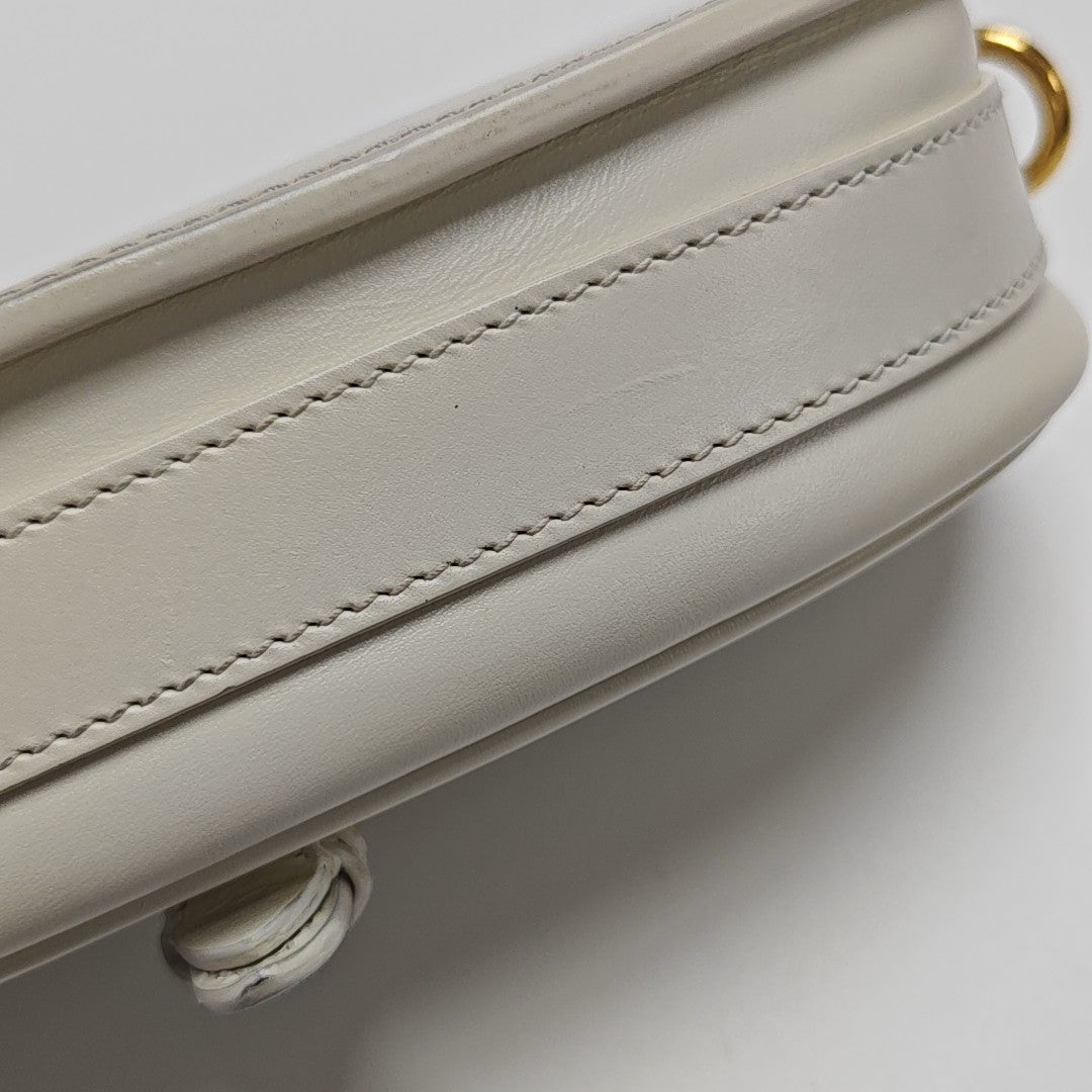 Bobby Medium Calfskin White