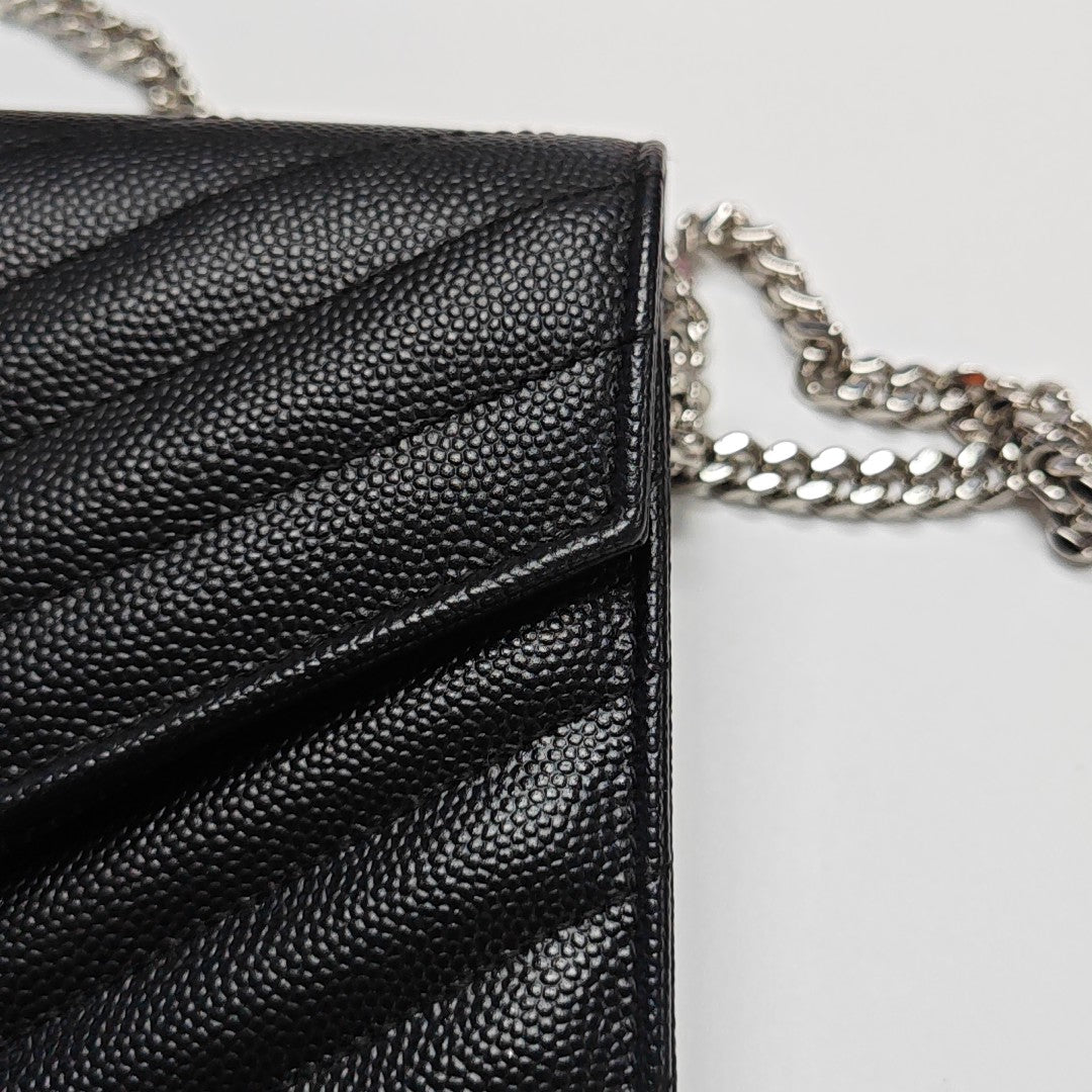MONOGRAM Medium Chevron Calfskin Black
