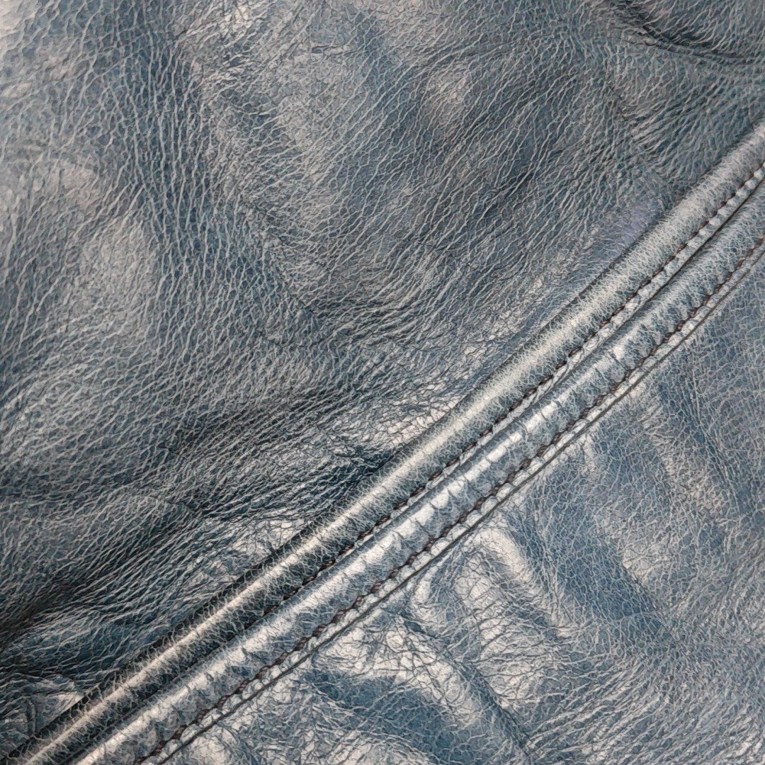Miu Coffer Calfskin Blue