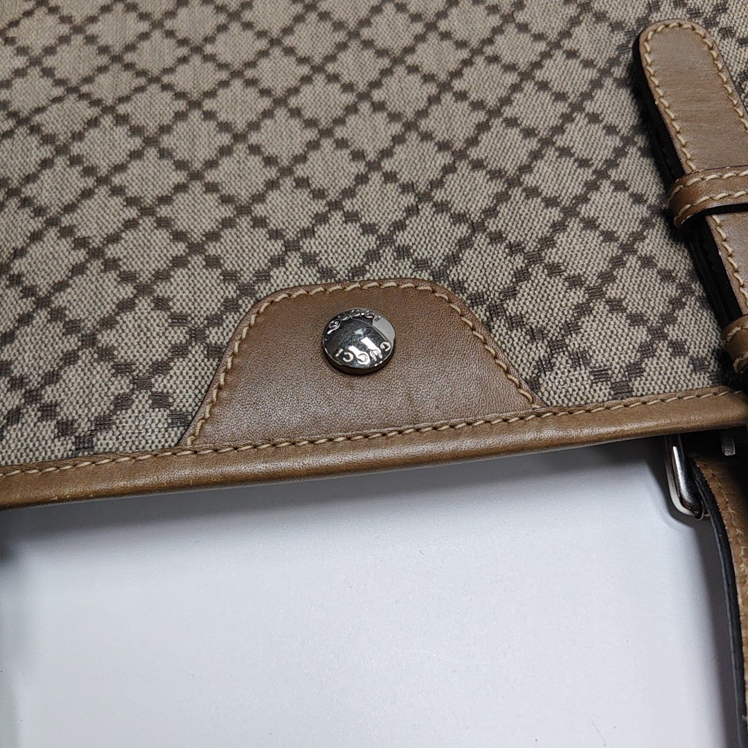 Coated Canvas Brown