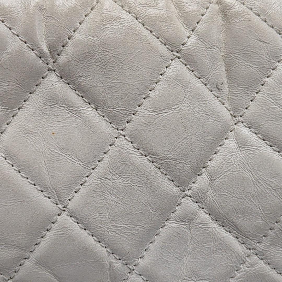 GABRIELLE Large Quilted Calfskin White
