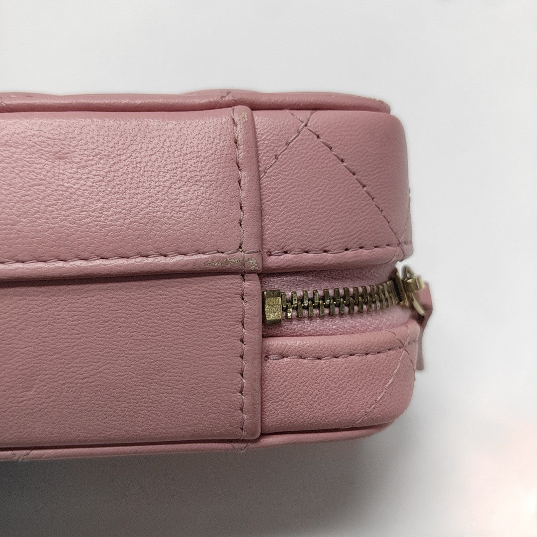 Quilted Lambskin Shoulder Bag Red