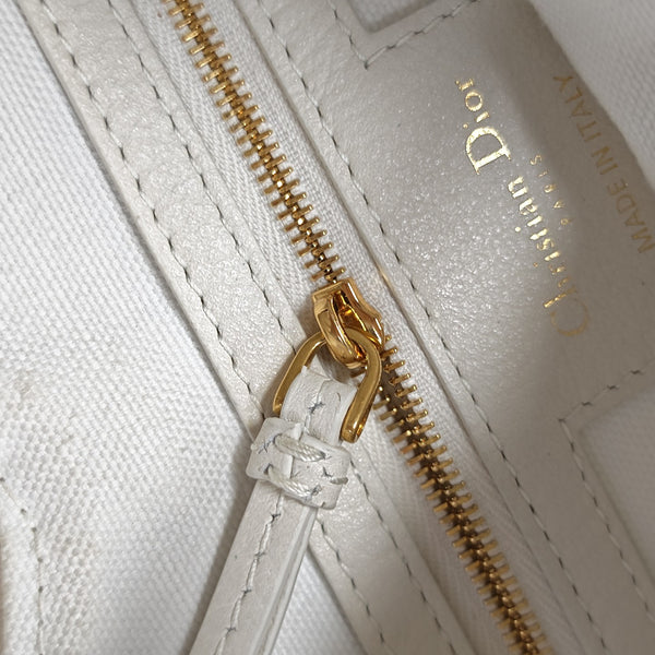 Cannage Calfskin Shoulder Bag Small White