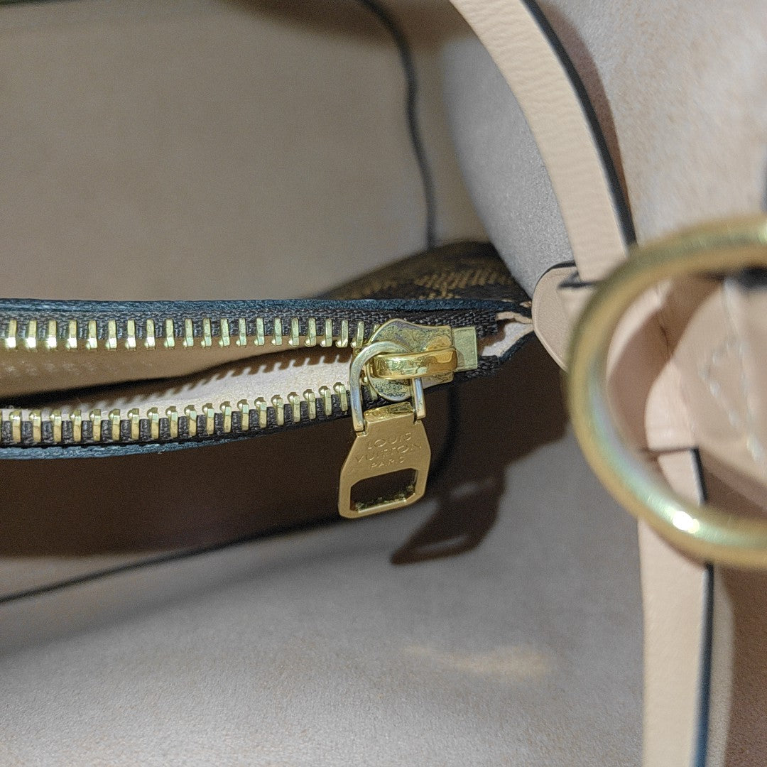 NÉONOÉ MM Damier Ebene Coated Canvas Brown