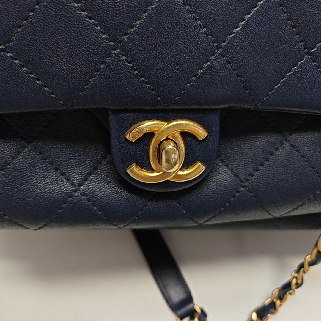 IN THE LOOP Quilted Grained Calfskin Blue