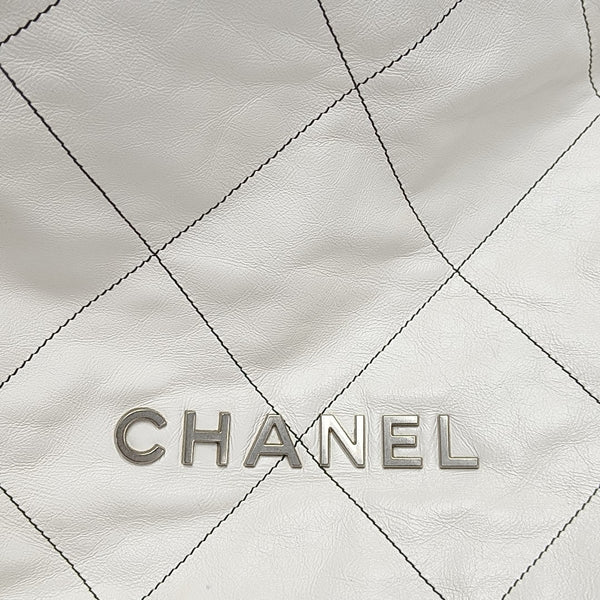 CHANEL 22 Large Quilted Calfskin White