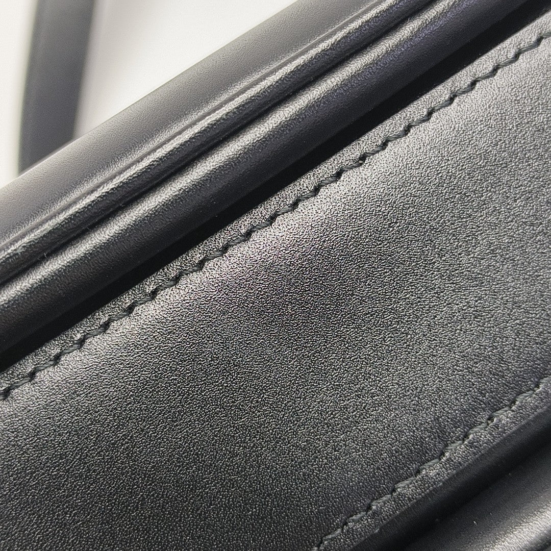 Leather Shoulder Bag Black