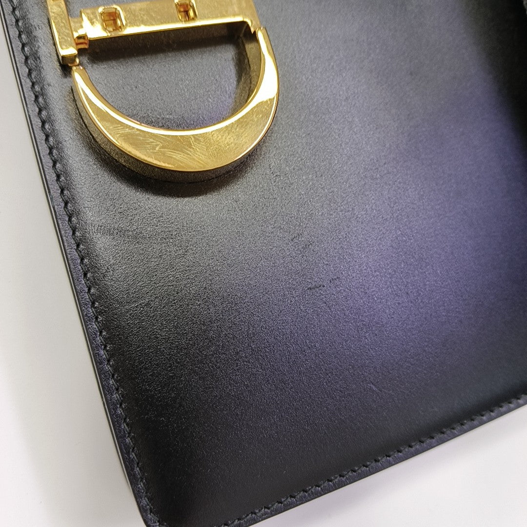 30 Montaigne Calfskin Black