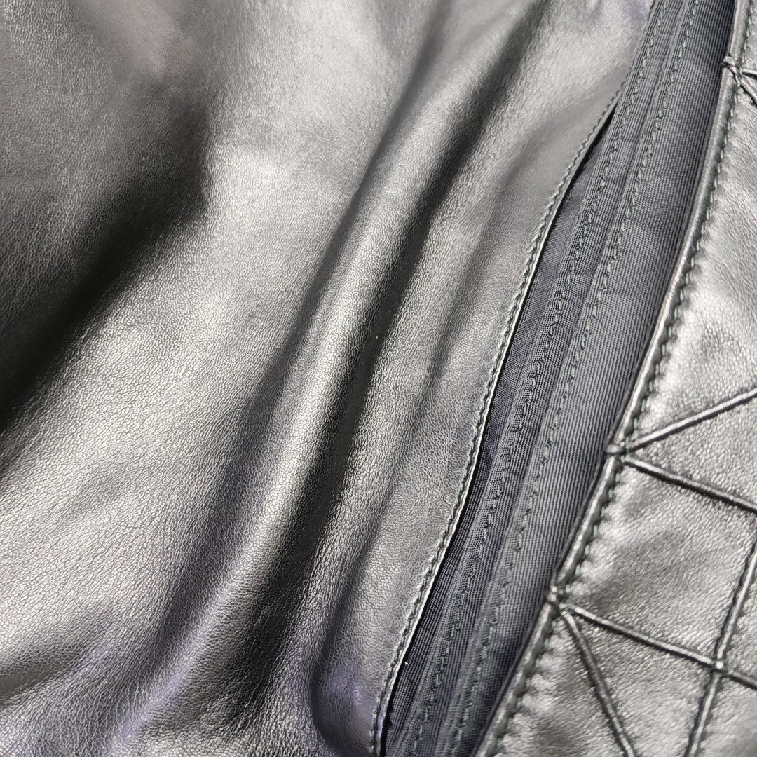 New Lock Cannage Calfskin Black