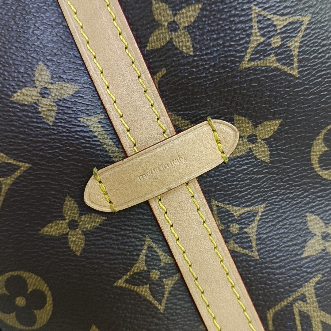CARRYALL MM Monogram Coated Canvas Brown