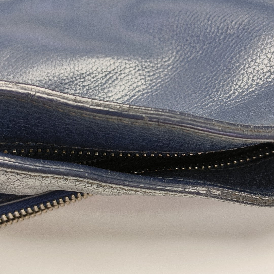 Vela Messenger Bag Calfskin Blue