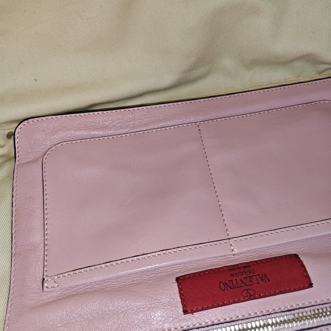 Rockstud Medium Leather Pink