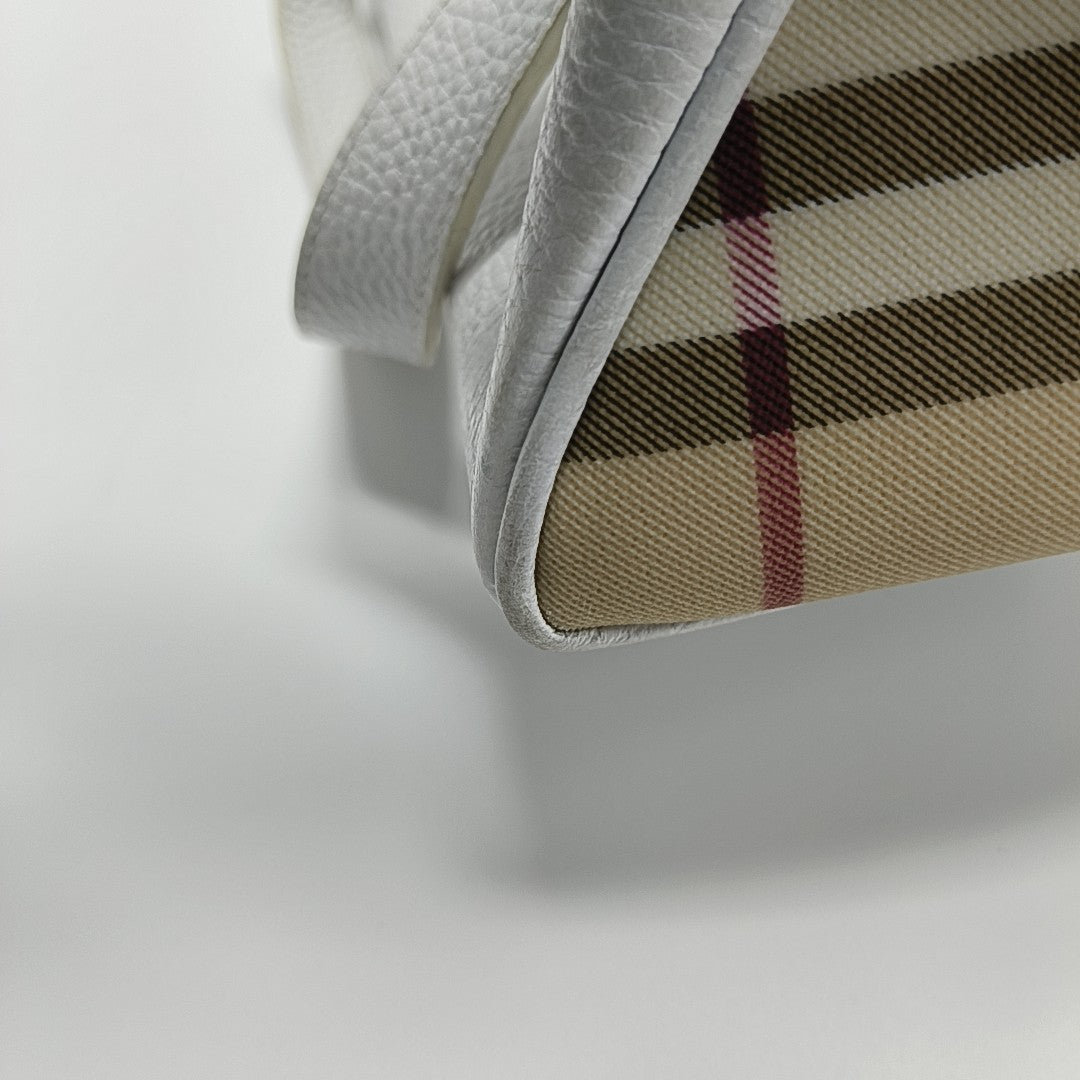 Leather Medium White