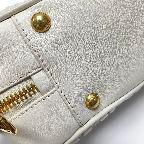 Authenticated pre-owned  Arcadie Matelassé Large Quilted Lambskin White - Shoulder Bag at Looply