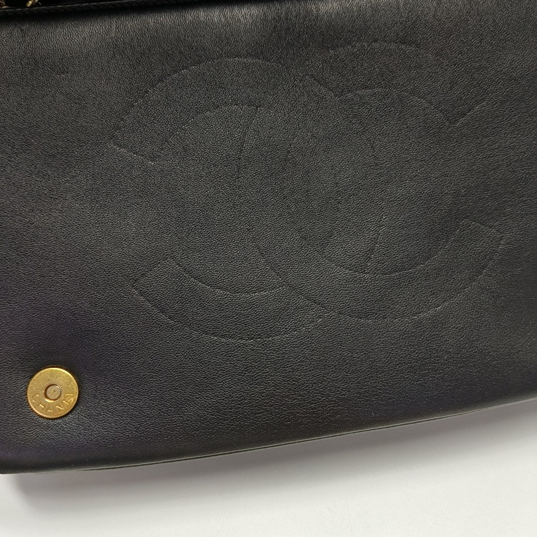 Quilted Lambskin Shoulder Bag Black
