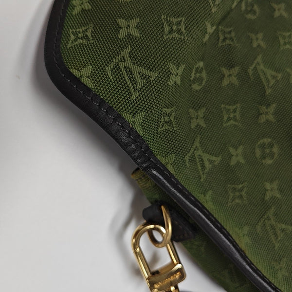 BERANGERE Monogram Canvas Green