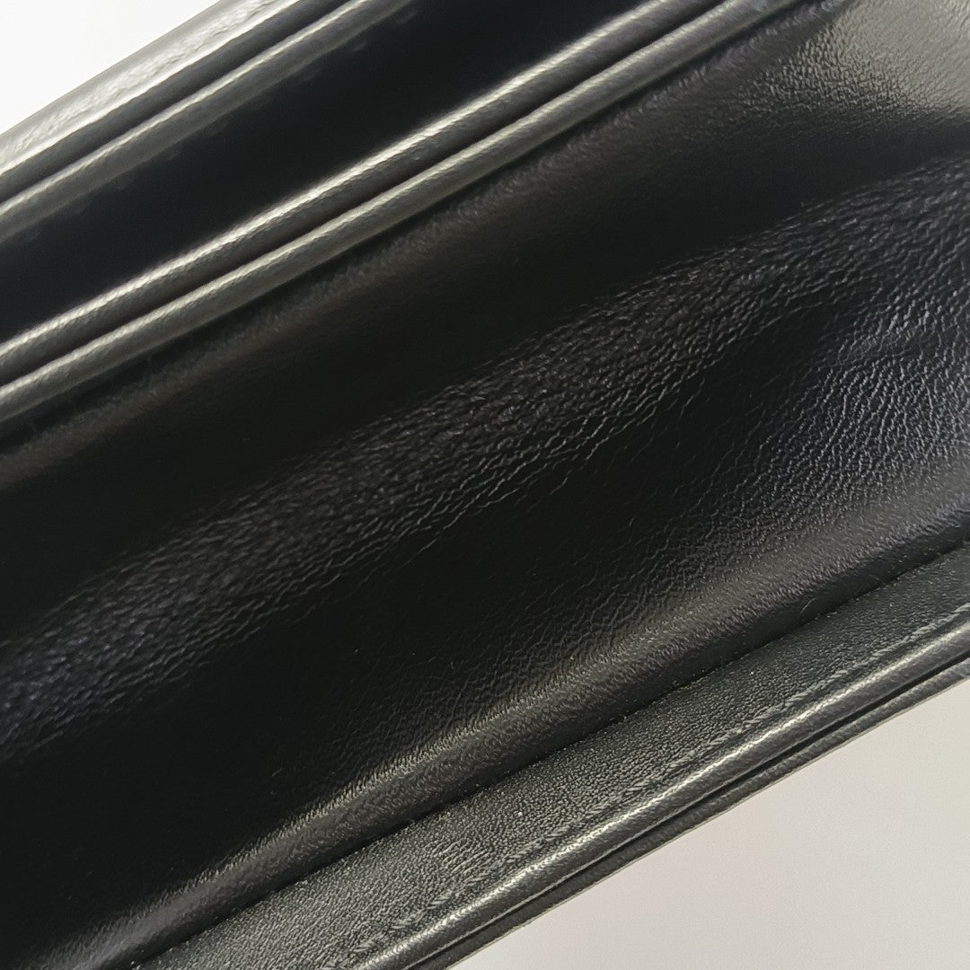 BOY CHANEL Medium Quilted Calfskin Black