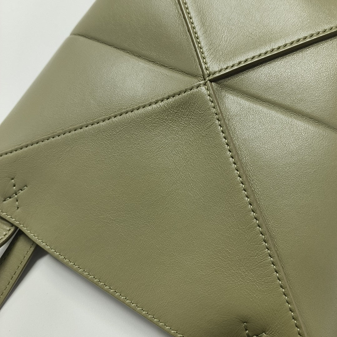 Puzzle Fold Mini Calfskin Green