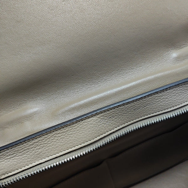 TRAPEZE Small Calfskin Beige