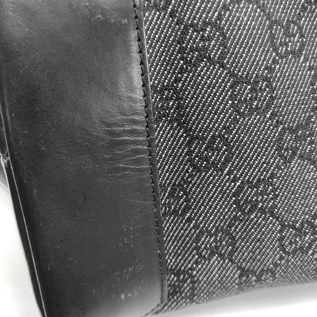 Monogram Canvas Gray