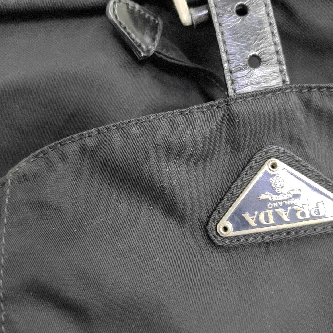 Vela Small Nylon Black
