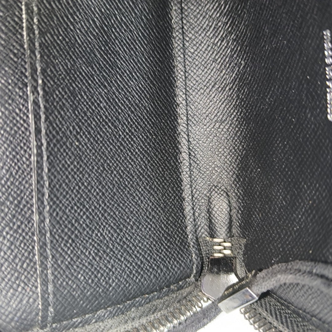 ZIPPY Monogram Coated Canvas Black Card Holder