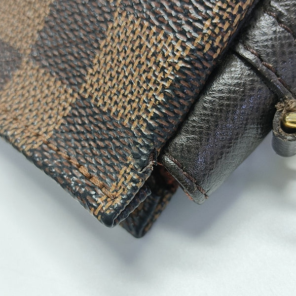 TROUSSE MAKE UP Damier Ebene Coated Canvas Brown