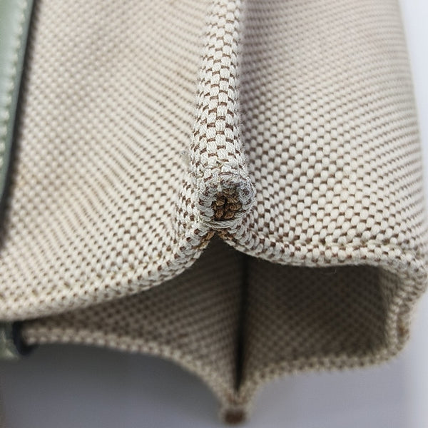 Woody Medium Canvas White