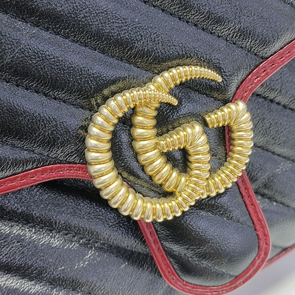 GG Marmont Small Quilted Calfskin Black