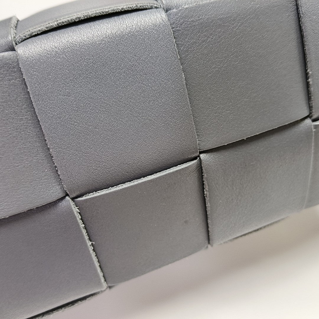 Brick Cassette Calfskin Gray