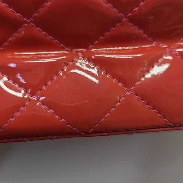 CLASSIC FLAP Small Quilted Patent Leather Red