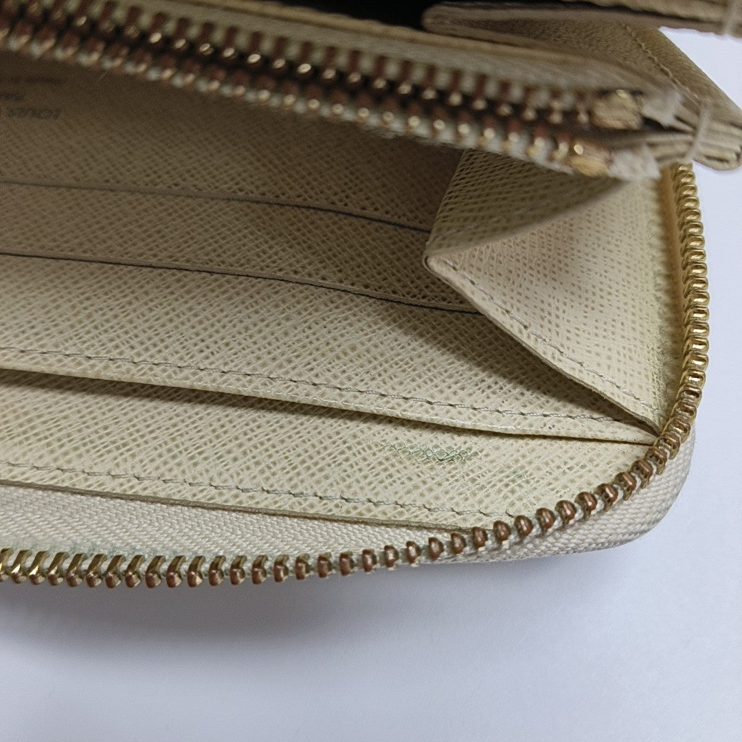 ZIPPY Damier Azur Coated Canvas White Wallet
