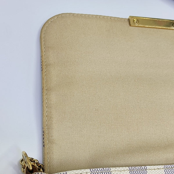 FAVORITE PM Damier Azur Coated Canvas White