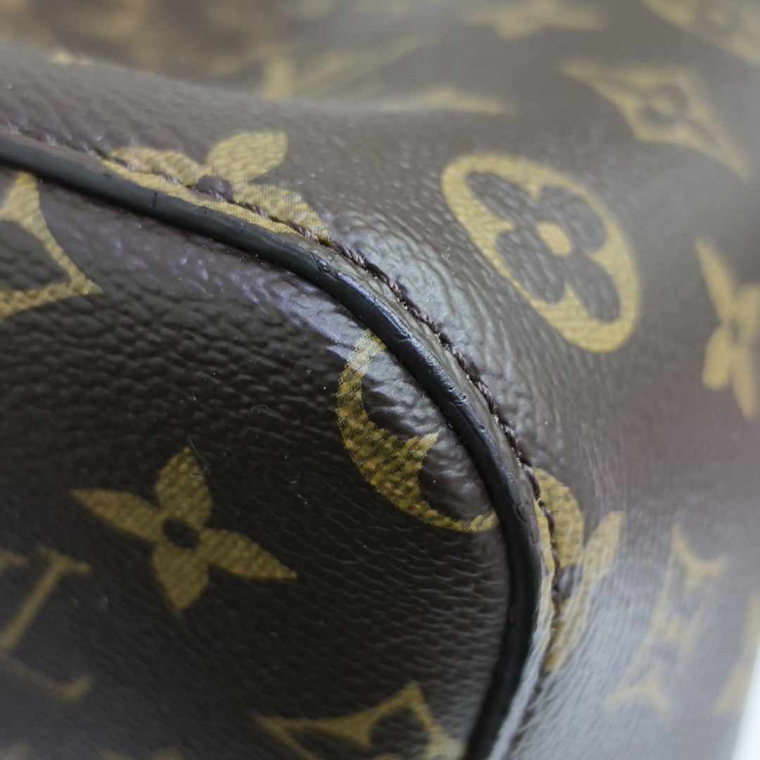 NÉONOÉ MM Monogram Coated Canvas Brown