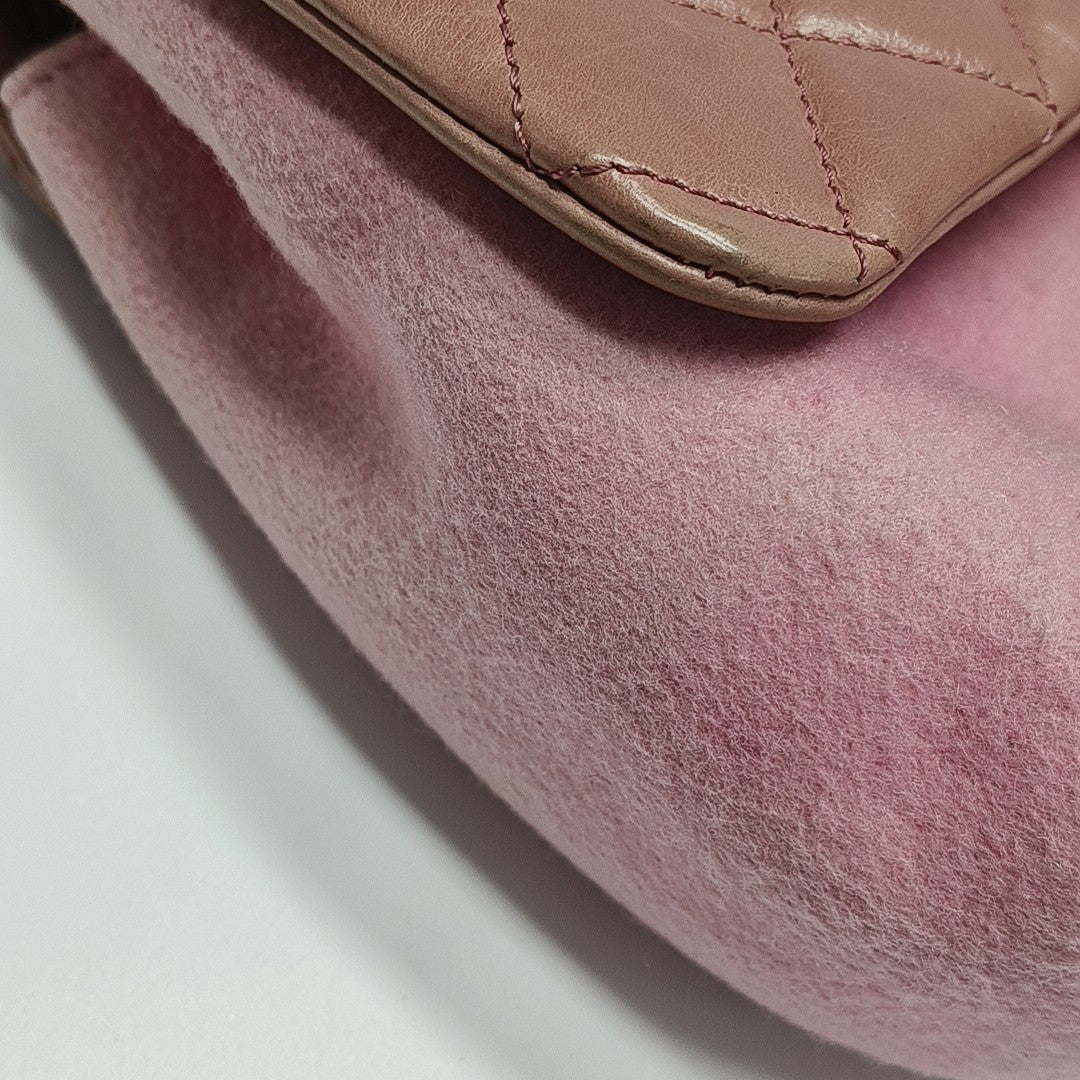 CLASSIC FLAP Medium Quilted Calfskin Pink