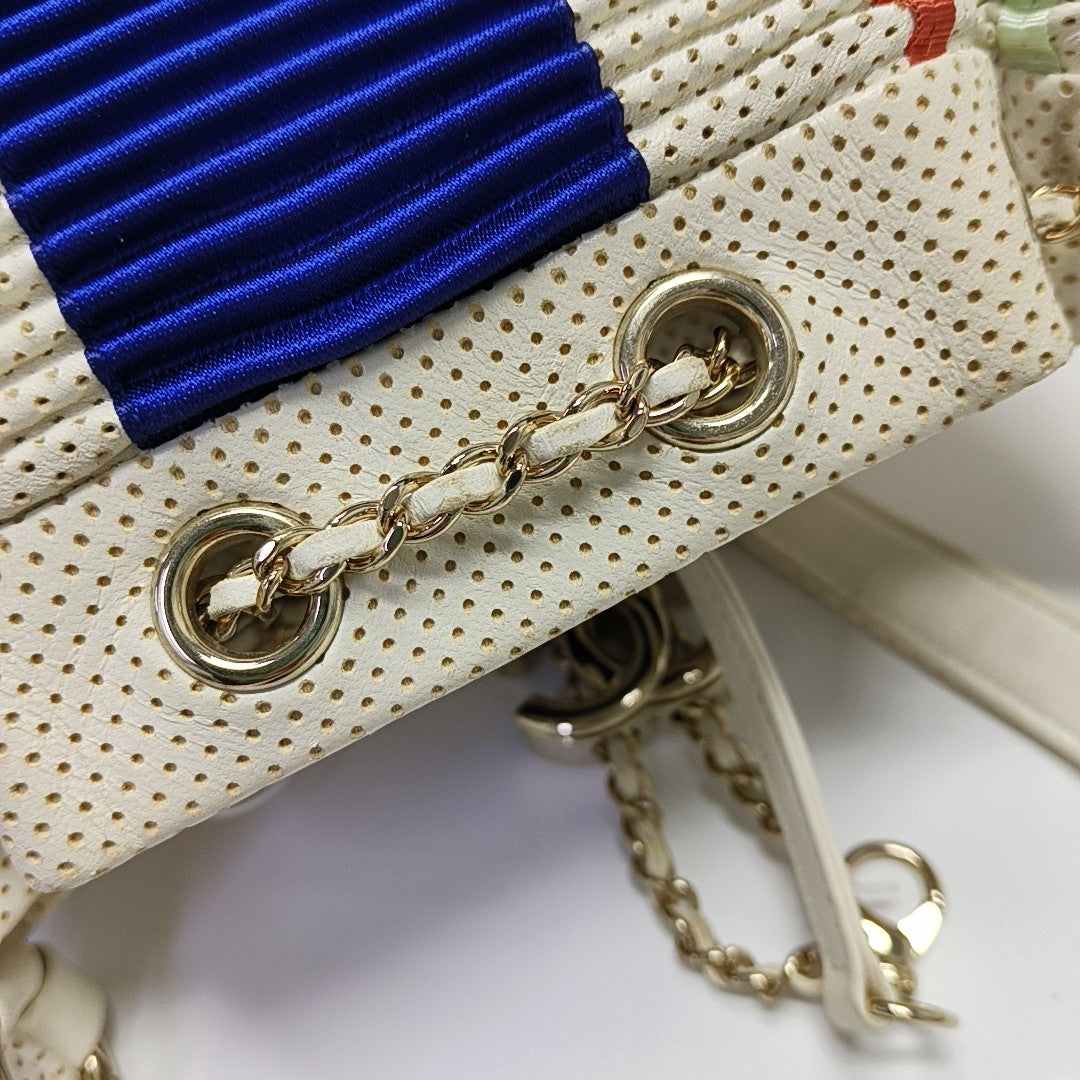 Quilted Lambskin Bucket Bag Beige