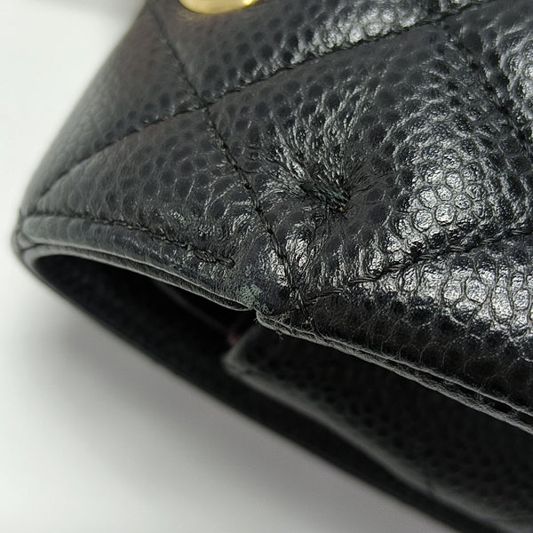 CLASSIC FLAP Medium Quilted Grained Calfskin Black