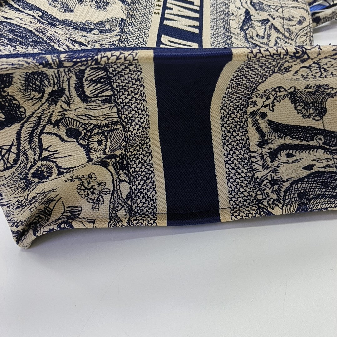 Book Tote Medium Canvas Blue