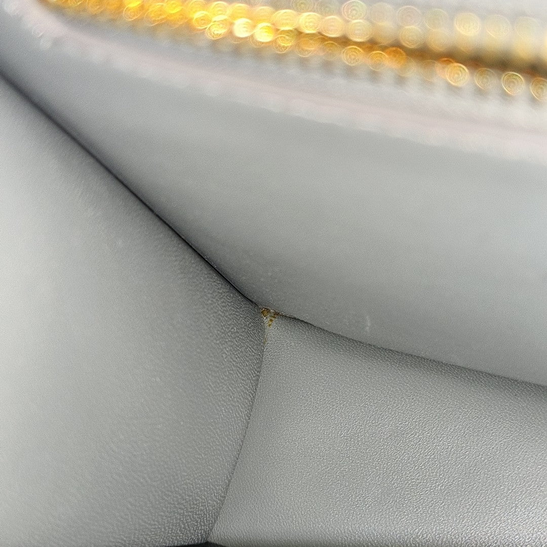 30 Montaigne Calfskin Gray