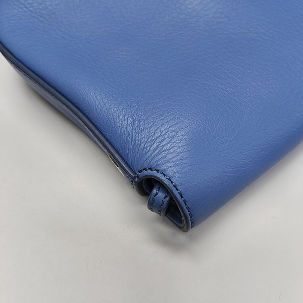 Baguette Medium Calfskin Blue