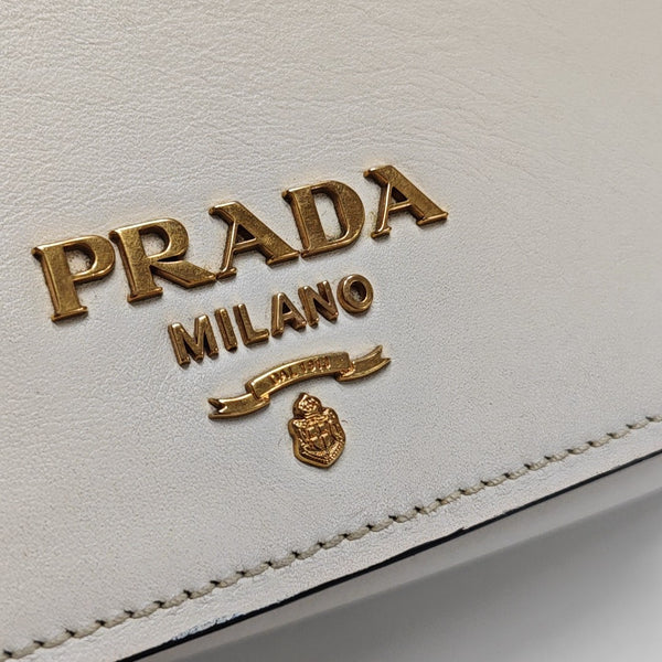 Calfskin White